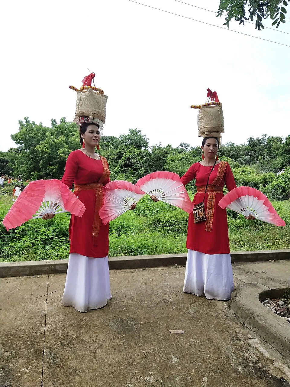 Hình minh họa: Các Hoạt Động Tín Ngưỡng Chính Trong Lễ Hội Thuận An