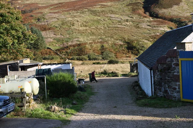 Hình minh họa: Cộng đồng tu học và các địa điểm tổ chức tại Bình Dương