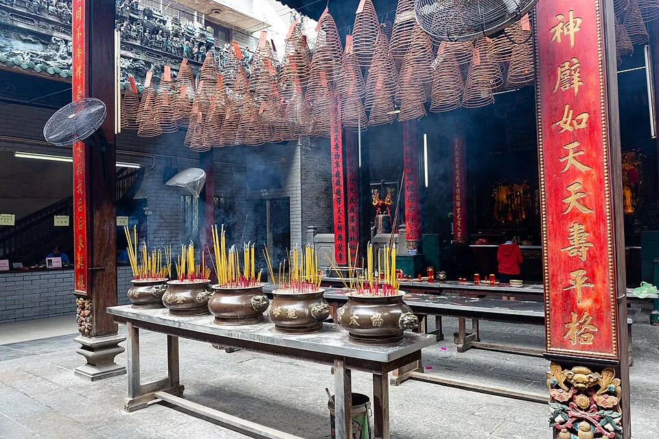 Hình minh họa: Danh Sách Địa Chỉ Và Thông Tin Cơ Bản Của 50+ Ngôi Chùa Bình Dương Năm 2026